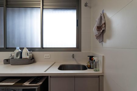 Apartamento para alugar com 162m², 3 quartos e 3 vagas Apartamento para alugar com 162m², 3 quartos e 3 vagasÁrea de Serviço