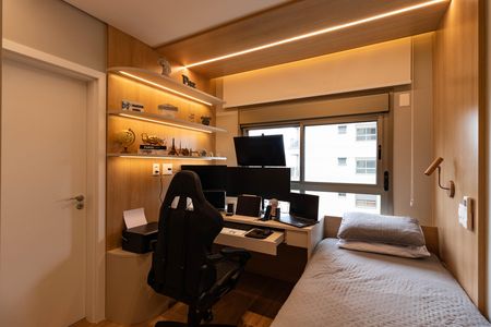 Apartamento para alugar com 162m², 3 quartos e 3 vagas Apartamento para alugar com 162m², 3 quartos e 3 vagasSuíte 2