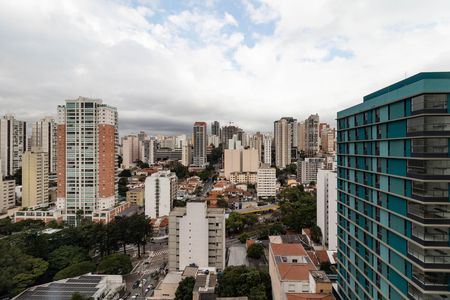 Apartamento para alugar com 162m², 3 quartos e 3 vagas Apartamento para alugar com 162m², 3 quartos e 3 vagasVaranda da Suíte 3