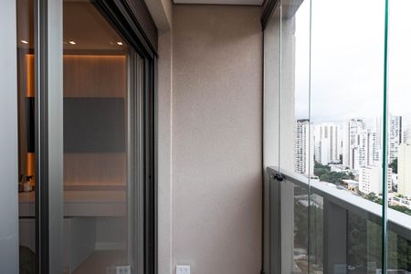 Apartamento para alugar com 162m², 3 quartos e 3 vagas Apartamento para alugar com 162m², 3 quartos e 3 vagasVaranda da Suíte 3