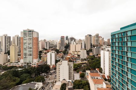 Apartamento para alugar com 162m², 3 quartos e 3 vagas Apartamento para alugar com 162m², 3 quartos e 3 vagasVista da Varanda