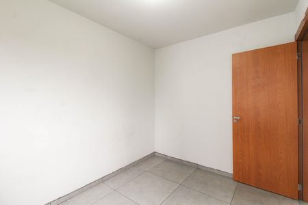 Quarto 1 de apartamento à venda com 2 quartos, 53m² em Olaria, Canoas