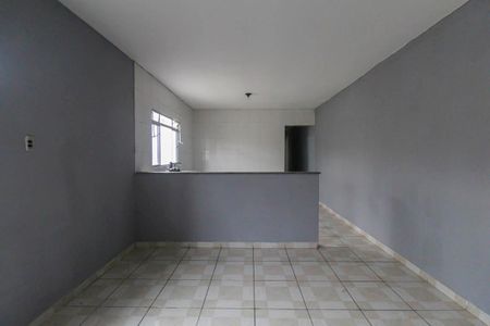 Casa para alugar com 3 quartos, 130m² em Jardim Sapopemba, São Paulo