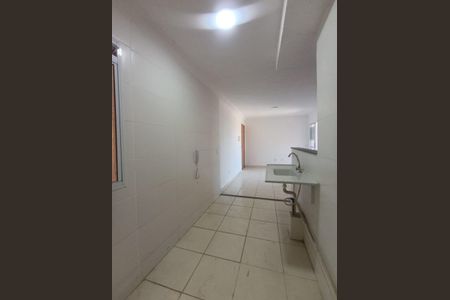 Apartamento para alugar com 46m², 2 quartos e 1 vaga Apartamento para alugar com 46m², 2 quartos e 1 vagaCozinha e Área de Serviço