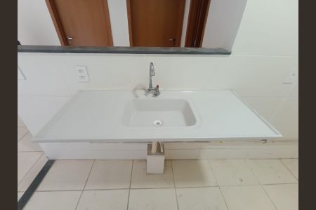 Cozinha e Área de Serviço de apartamento para alugar com 2 quartos, 46m² em Santa Amélia, Belford Roxo