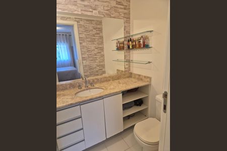 Banheiro de apartamento à venda com 1 quarto, 84m² em Morumbi, São Paulo