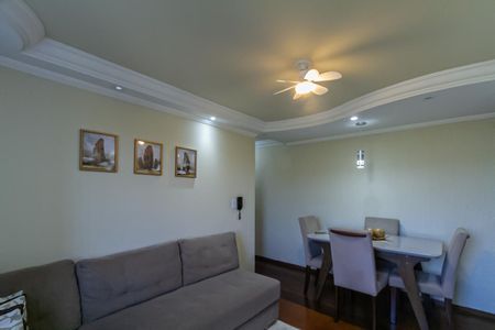 Sala de apartamento à venda com 2 quartos, 56m² em Santa Terezinha, São Bernardo do Campo