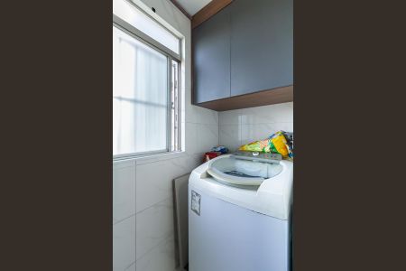 Apartamento à venda com 56m², 2 quartos e 2 vagas Apartamento à venda com 56m², 2 quartos e 2 vagasÁrea de Serviço