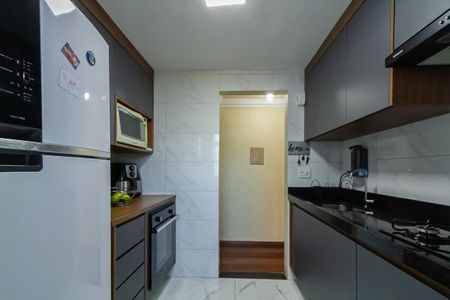 Apartamento à venda com 56m², 2 quartos e 2 vagas Apartamento à venda com 56m², 2 quartos e 2 vagasCozinha