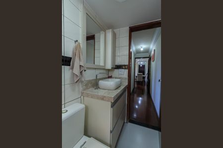Banheiro de apartamento à venda com 2 quartos, 56m² em Santa Terezinha, São Bernardo do Campo
