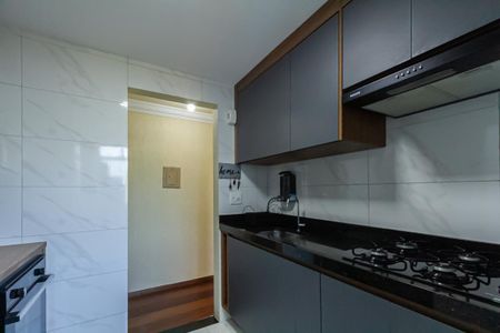Apartamento à venda com 56m², 2 quartos e 2 vagas Apartamento à venda com 56m², 2 quartos e 2 vagasCozinha