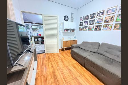 Casa para alugar com 171m², 2 quartos e 2 vagas