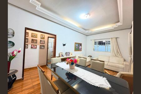 Casa para alugar com 171m², 2 quartos e 2 vagas