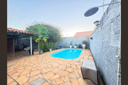 Casa para alugar com 171m², 2 quartos e 2 vagas
