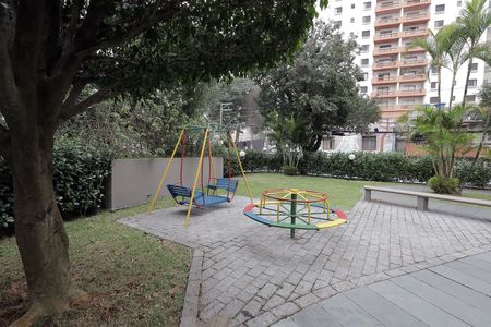 Apartamento à venda com 100m², 2 quartos e 2 vagas Apartamento à venda com 100m², 2 quartos e 2 vagasÁrea comum - Playground