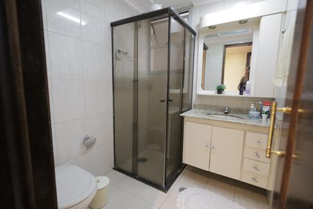 Apartamento à venda com 100m², 2 quartos e 2 vagas Apartamento à venda com 100m², 2 quartos e 2 vagasBanheiro