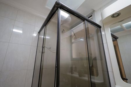 Apartamento à venda com 100m², 2 quartos e 2 vagas Apartamento à venda com 100m², 2 quartos e 2 vagasBanheiro