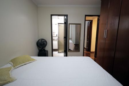 Apartamento à venda com 100m², 2 quartos e 2 vagas Apartamento à venda com 100m², 2 quartos e 2 vagasQuarto Suíte