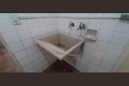 Área de Serviço de casa para alugar com 1 quarto, 198m² em Jardim D’abril, São Paulo
