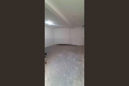 Casa para alugar com 198m², 1 quarto e 1 vaga Casa para alugar com 198m², 1 quarto e 1 vagaQuintal