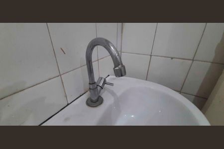 Casa para alugar com 198m², 1 quarto e 1 vaga Casa para alugar com 198m², 1 quarto e 1 vagaBanheiro social