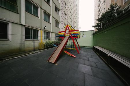 Área comum - Playground de apartamento à venda com 2 quartos, 44m² em Jardim Santa Teresinha, São Paulo