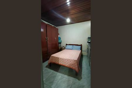 Casa à venda com 97m², 2 quartos e 1 vaga