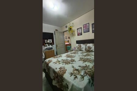 Casa à venda com 2 quartos, 97m² em Parque Novo Oratório, Santo André