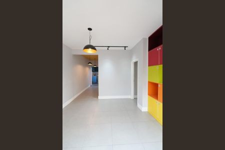 Casa à venda com 3 quartos, 392m² em Sumaré, São Paulo