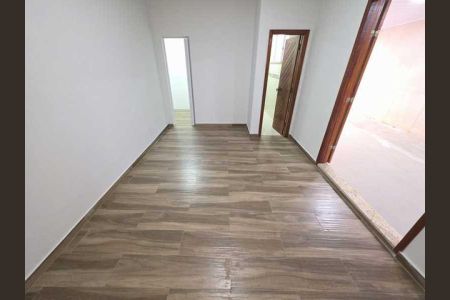 Casa à venda com 100m², 2 quartos e 1 vaga