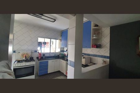 Casa à venda com 2 quartos, 85m² em Jardim das Esmeraldas, São Paulo