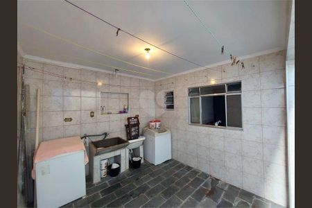 Casa à venda com 4 quartos, 137m² em Vila Nogueira, Diadema