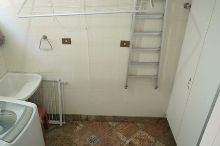 Apartamento para alugar com 80m², 3 quartos e 1 vagaÁrea de Serviço