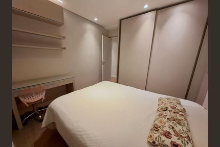 Apartamento à venda com 232m², 4 quartos e 4 vagas