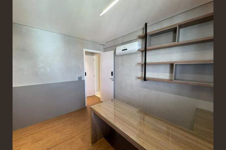Apartamento à venda com 232m², 4 quartos e 4 vagas
