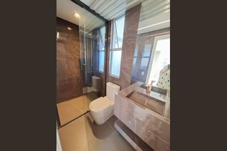 Apartamento à venda com 232m², 4 quartos e 4 vagas