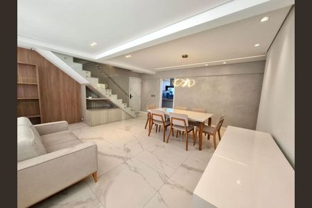 Apartamento à venda com 232m², 4 quartos e 4 vagas