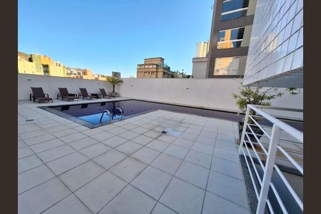 Apartamento à venda com 232m², 4 quartos e 4 vagas