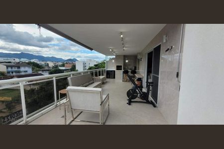 Apartamento à venda com 234m², 3 quartos e 2 vagas