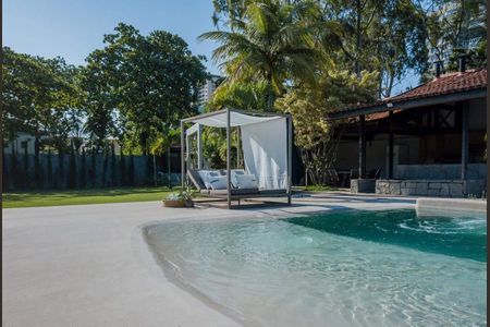 Casa à venda com 7 quartos, 1934m² em Barra da Tijuca, Rio de Janeiro