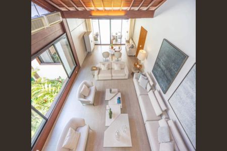 Casa à venda com 7 quartos, 1934m² em Barra da Tijuca, Rio de Janeiro