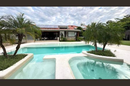 Casa à venda com 7 quartos, 1934m² em Barra da Tijuca, Rio de Janeiro