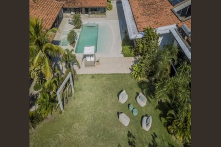 Casa à venda com 7 quartos, 1934m² em Barra da Tijuca, Rio de Janeiro