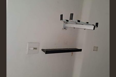 Apartamento à venda com 2 quartos, 38m² em Leme, Rio de Janeiro