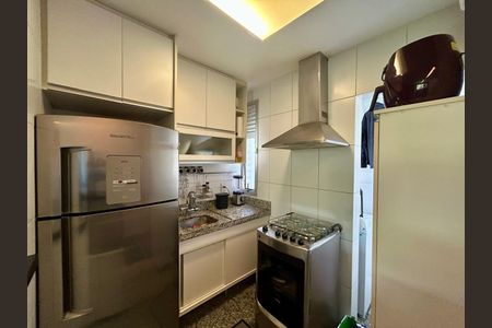 Apartamento para alugar com 60m², 2 quartos e 2 vagas