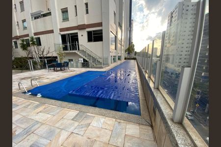 Apartamento para alugar com 60m², 2 quartos e 2 vagas