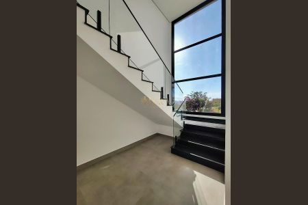 Casa à venda com 3 quartos, 260m² em Jardim Tereza Cristina, Jundiaí