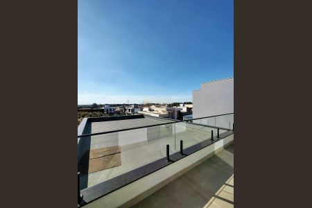 Casa à venda com 3 quartos, 260m² em Jardim Tereza Cristina, Jundiaí