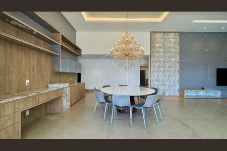 Casa de Condomínio à venda com 4 quartos, 721m² em Swiss Park, Campinas