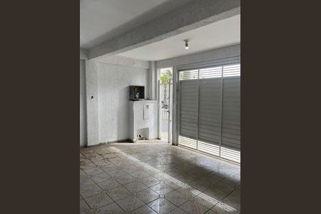 Casa à venda com 90m², 2 quartos e sem vaga